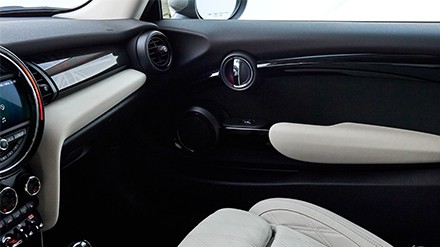 MINI KING’S ROAD EDITION - interior